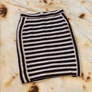 Banana republic pencil skirt [size 0P]